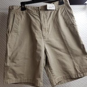 667 - Woolrich 34W Hiking Shorts